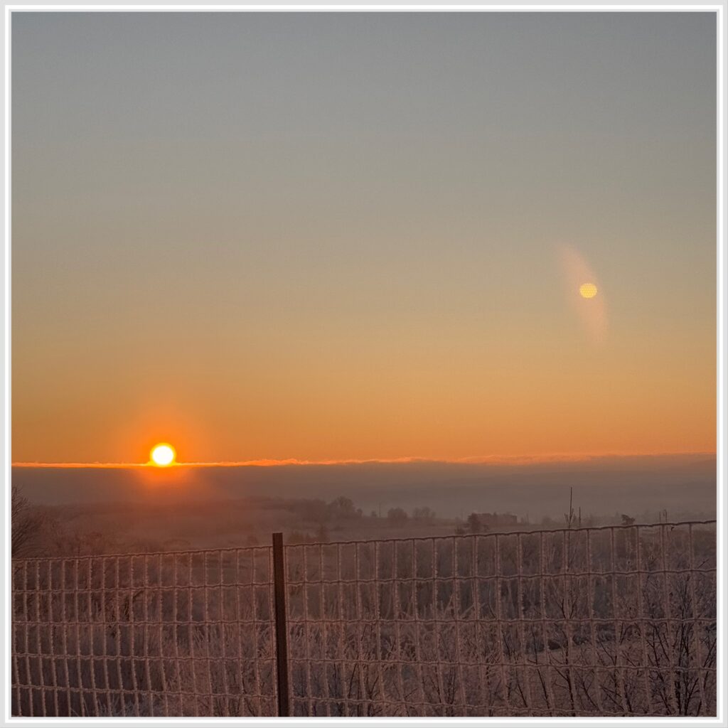 Violay, Neujahrstag, Frankreich, Sonnenaufgang