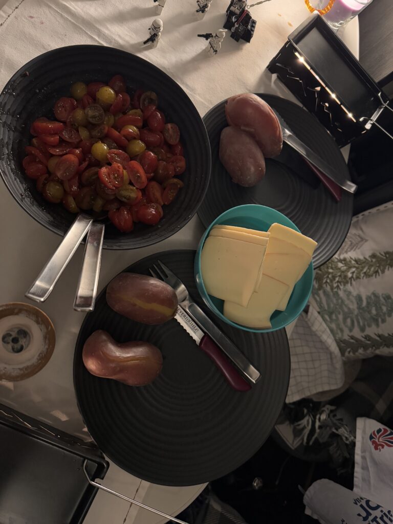 Lecker, faltbares Raclette, französische Esskultur
