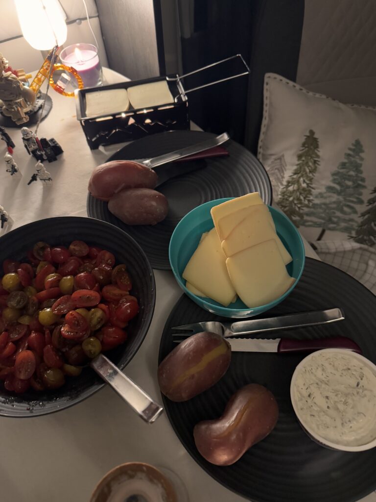 Lecker, faltbares Raclette, französische Esskultur